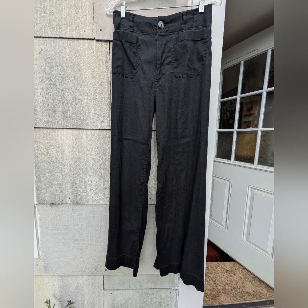 The Colette Linen Cropped Pant